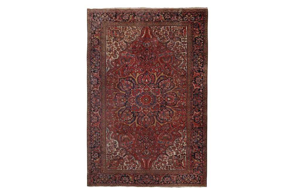 A HERIZ CARPET, NORTH-WEST PERSIA