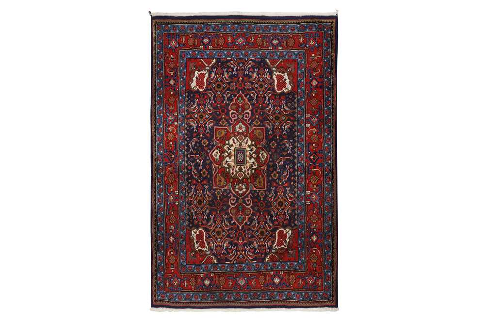 A FINE SAROUK RUG, WEST PERSIA