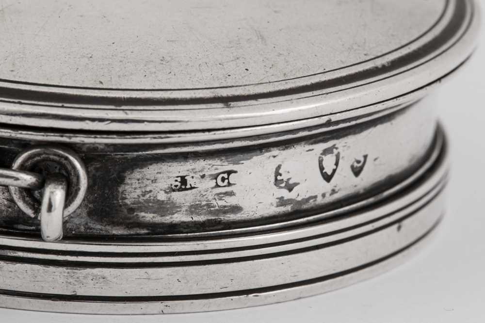 A Victorian sterling silver travelling collapsible beaker, London 1893 by Sampson Mordan - Image 5 of 5