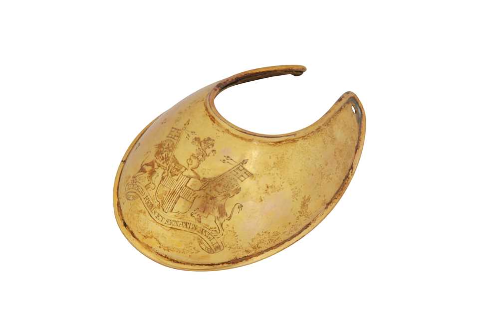 Honourable East India Company - A George III sterling silver gilt officer’s gorget, London 1802 by I - Image 4 of 5