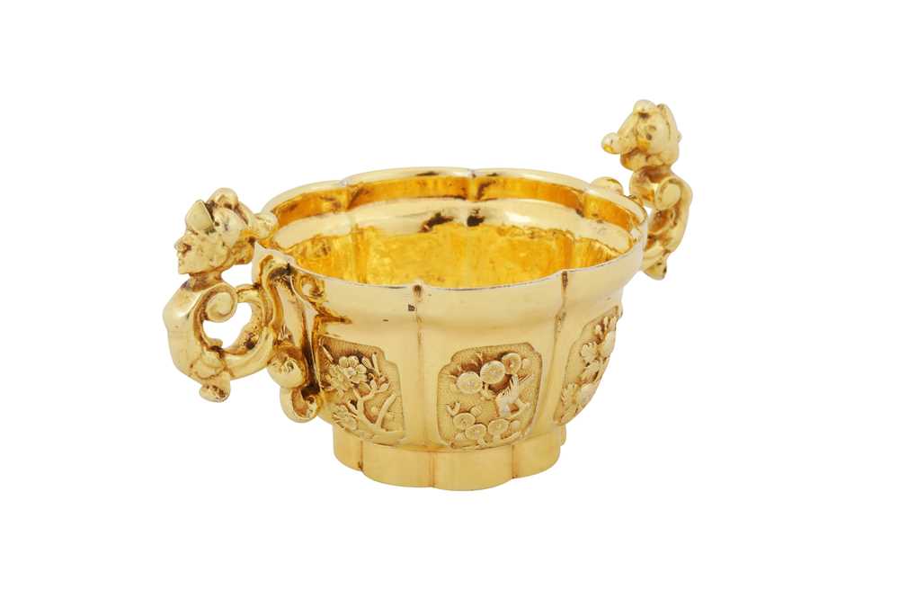 An exceptional late 17th / early 18th century Chinese silver gilt tea bowl circa 1700, with Queen An - Image 4 of 15