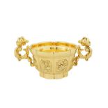 An exceptional late 17th / early 18th century Chinese silver gilt tea bowl circa 1700, with Queen An