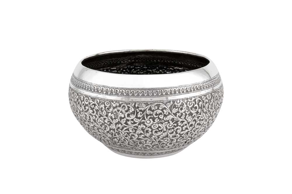 An early 20th century Anglo – Indian unmarked silver bowl, Bombay – Cutch circa 1920