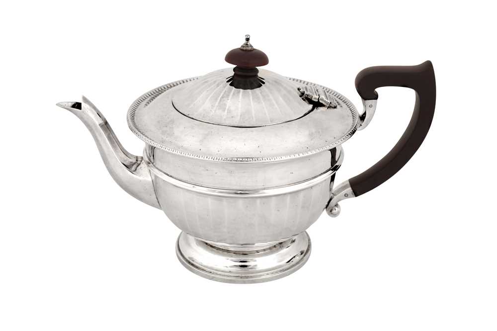 A cased Elizabeth II sterling silver three-piece tea service, Birmingham 1954 by Adie Brothers - Image 3 of 6