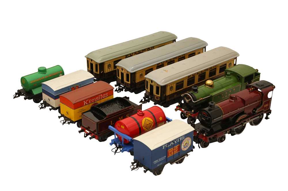 A COLLECTION OF HORNBY 'O' GAUGE TRAINS - Image 2 of 4