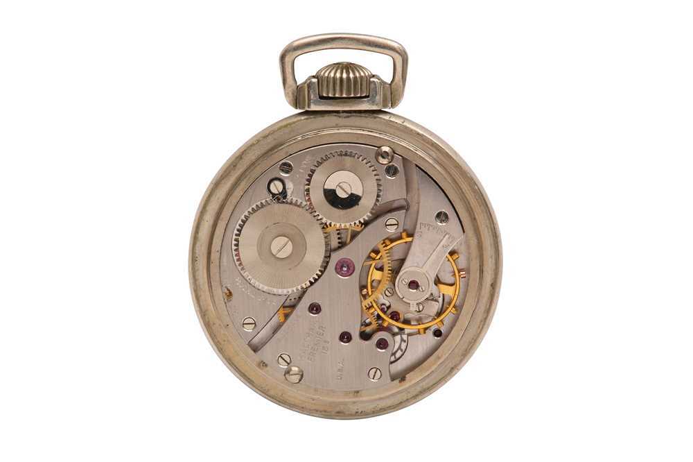 MILITARY INTEREST: BINOCULARS AND POCKET WATCH - Image 5 of 6