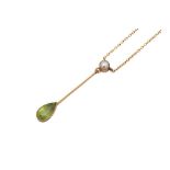 A PERIDOT AND PEARL PENDANT NECKLACE