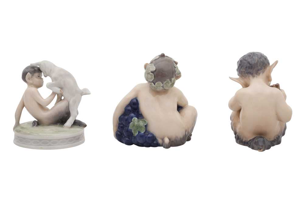 A COLLECTION OF THREE ROYAL COPENHAGEN PORCELAIN FIGURES - Image 2 of 3