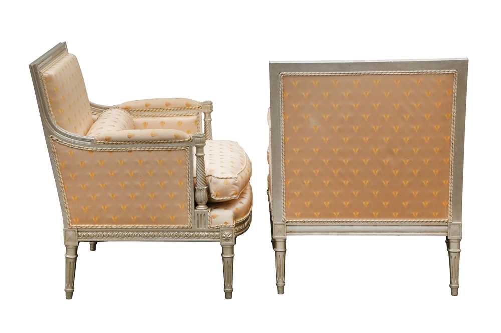 A PAIR OF LOUIS XVI STYLE SILVERED WOOD BERGERE ARMCHAIRS, LATE 20TH CENTURY - Image 2 of 4