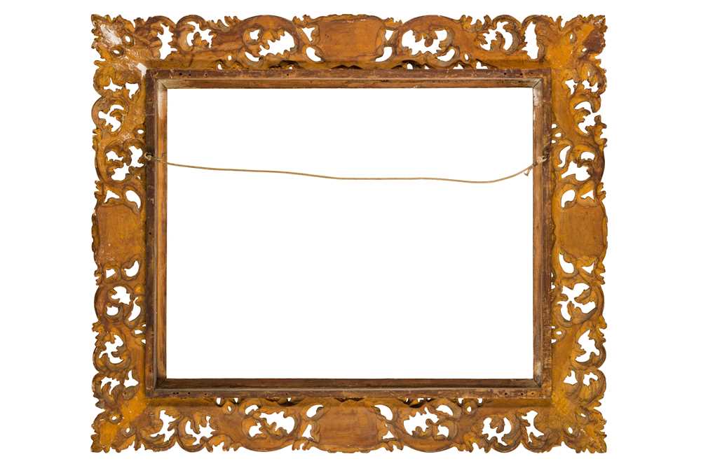 AN ITALIAN FLORENTINE 19TH CENTURY CARVED, PIERCED AND GILDED FRAME - Image 3 of 4