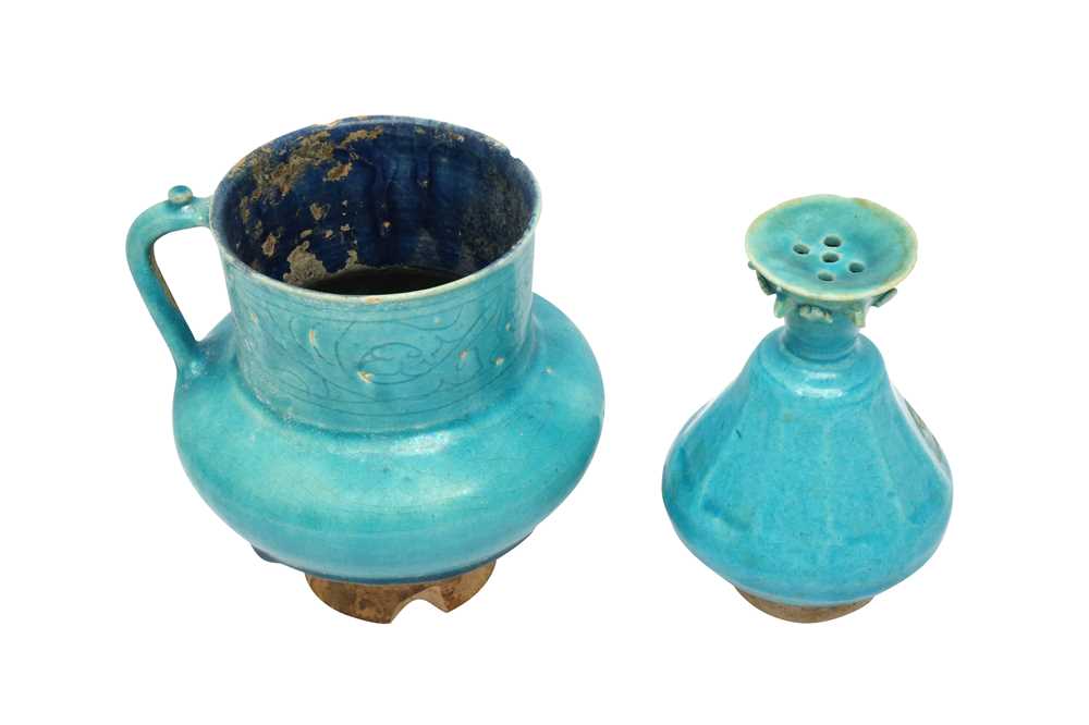 A KASHAN TURQUOISE-GLAZED POTTERY JUG AND SPRINKLER Kashan, Iran, late 12th - 13th century - Image 2 of 5