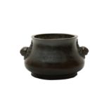 A CHINESE BRONZE INCENSE BURNER 十七世紀 銅香爐