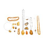 A MISCELLANEOUS GROUP OF BUTTERSCOTCH AMBER JEWELLERY