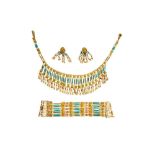 AN EGYPTIAN NECKLACE, BRACELET AND EARRING SET