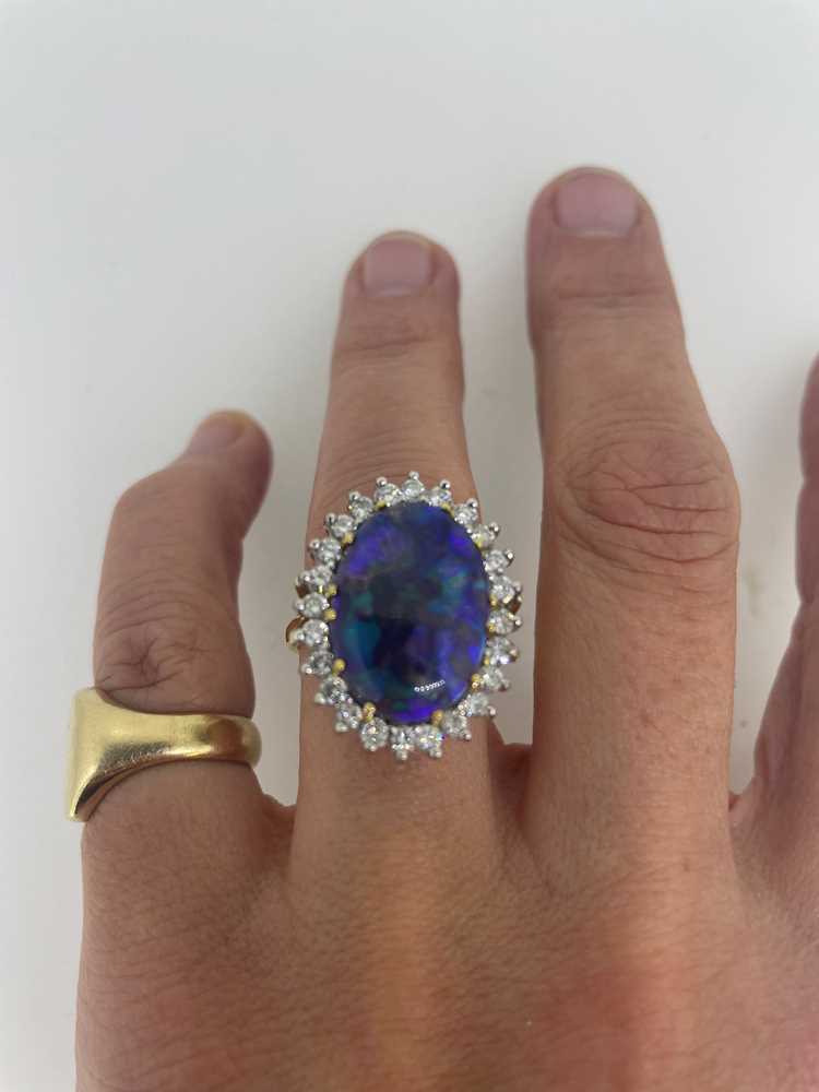 AN OPAL AND DIAMOND CLUSTER RING, CIRCA 1996 - Image 6 of 8