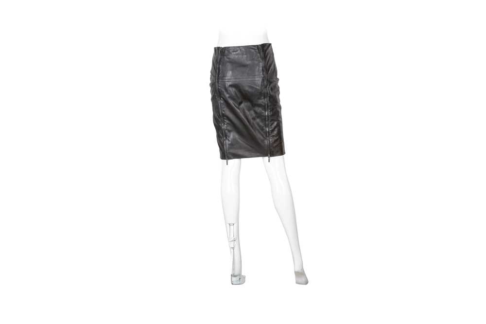 Vivienne Westwood Black Leather Pencil Skirt - Size 40 - Image 3 of 5