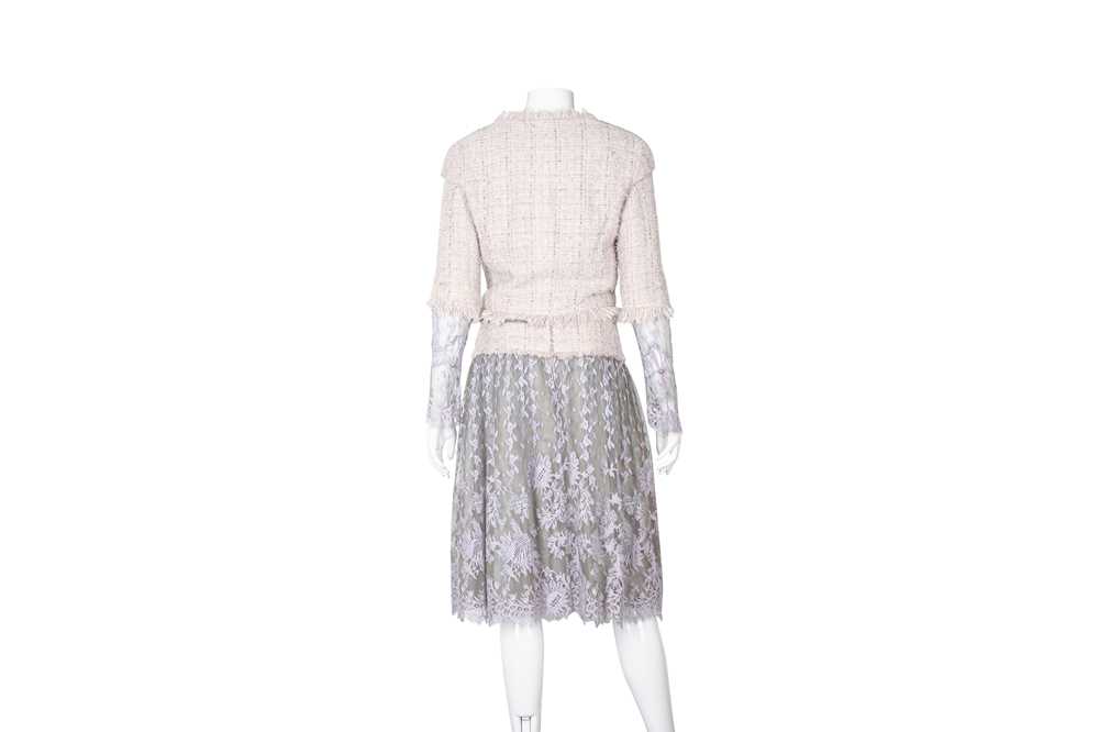 Chanel Pink Tweed Tuille Dress and Jacket - Size 38 - Image 3 of 7