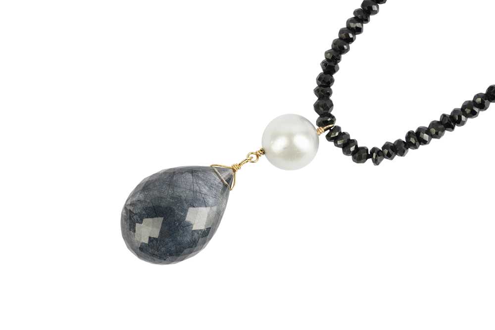 A RUTILATED QUARTZ NECKLACE