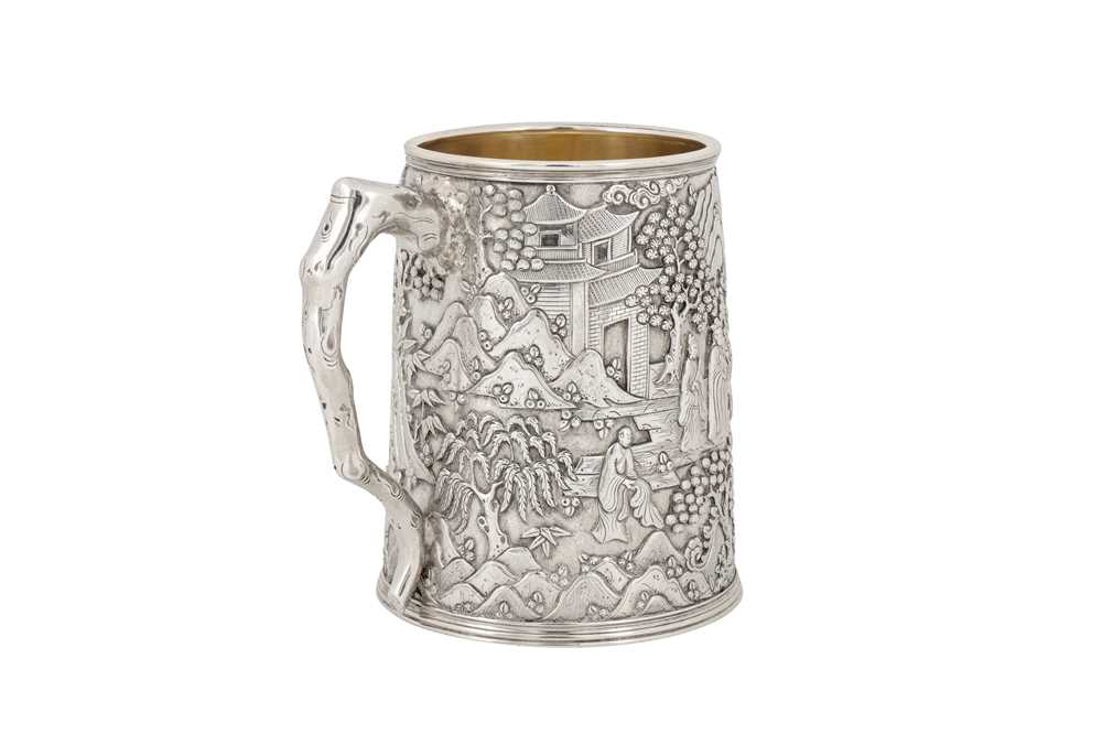 A fine mid-19th century Chinese Export silver mug, Canton circa 1850 mark of Cutshing - Image 2 of 10