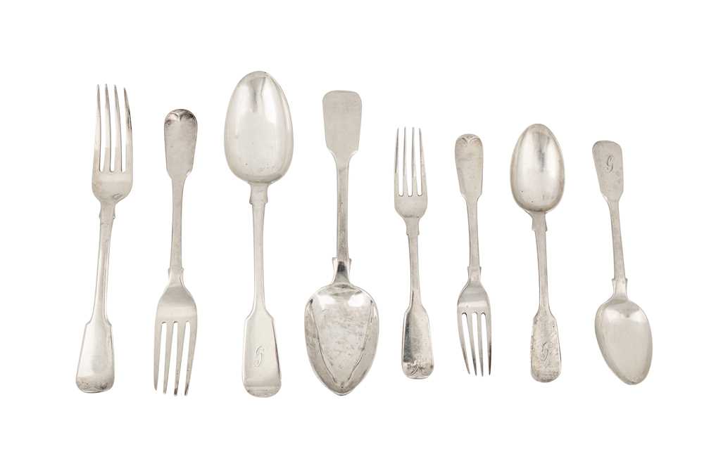 A mixed group of sterling silver fiddle pattern flatware