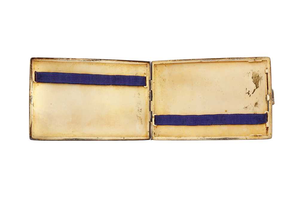 An early 20th century Austrian silver and enamel novelty erotic cigarette case, Vienna circa 1910, m - Image 2 of 4