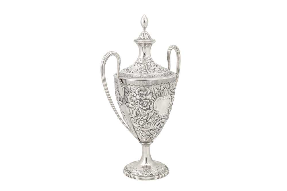 A George III sterling silver twin handled cup and cover, London 1790 by Thomas Howell of Bath (proba - Image 4 of 5