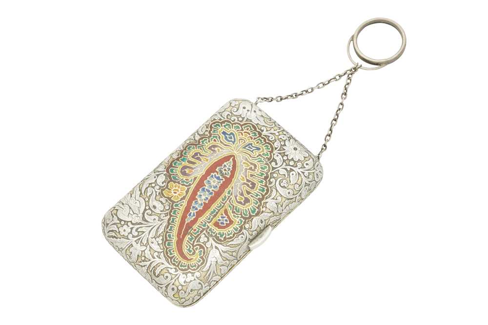 A late 19th / early 20th century French parcel gilt silver and enamel cigarette case, circa 1900 - Image 3 of 3