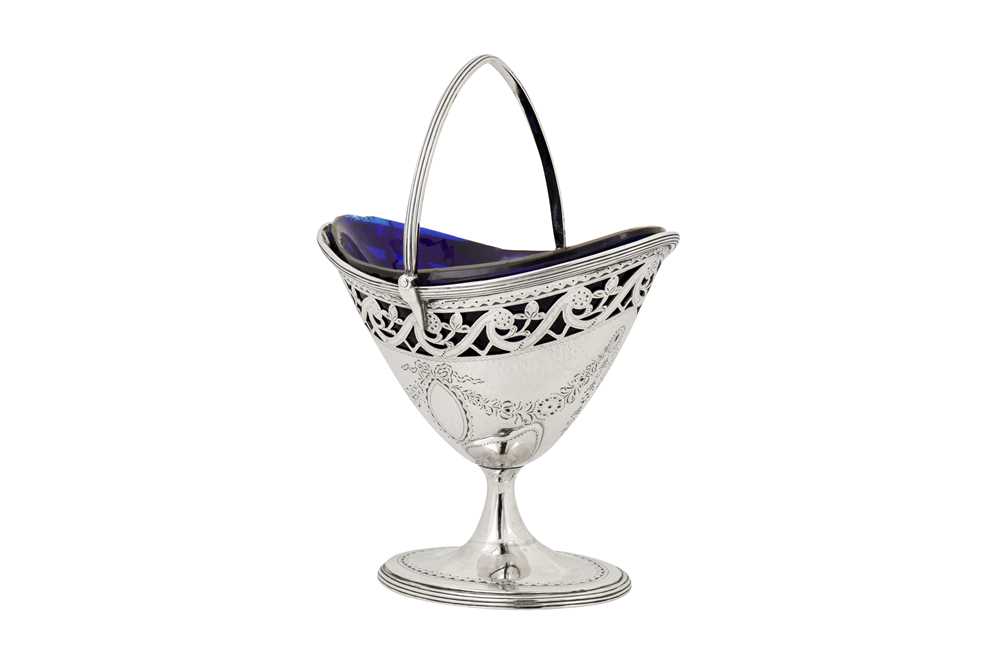 A George III Irish sterling silver sugar basket, Dublin 1787 by Joseph Jackson - Image 3 of 5