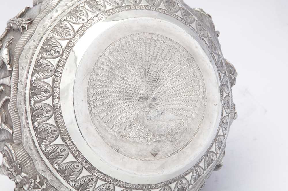 A large late 19th / early 20th century Anglo - Indian unmarked silver bowl, Lucknow circa 1900 - Image 8 of 9