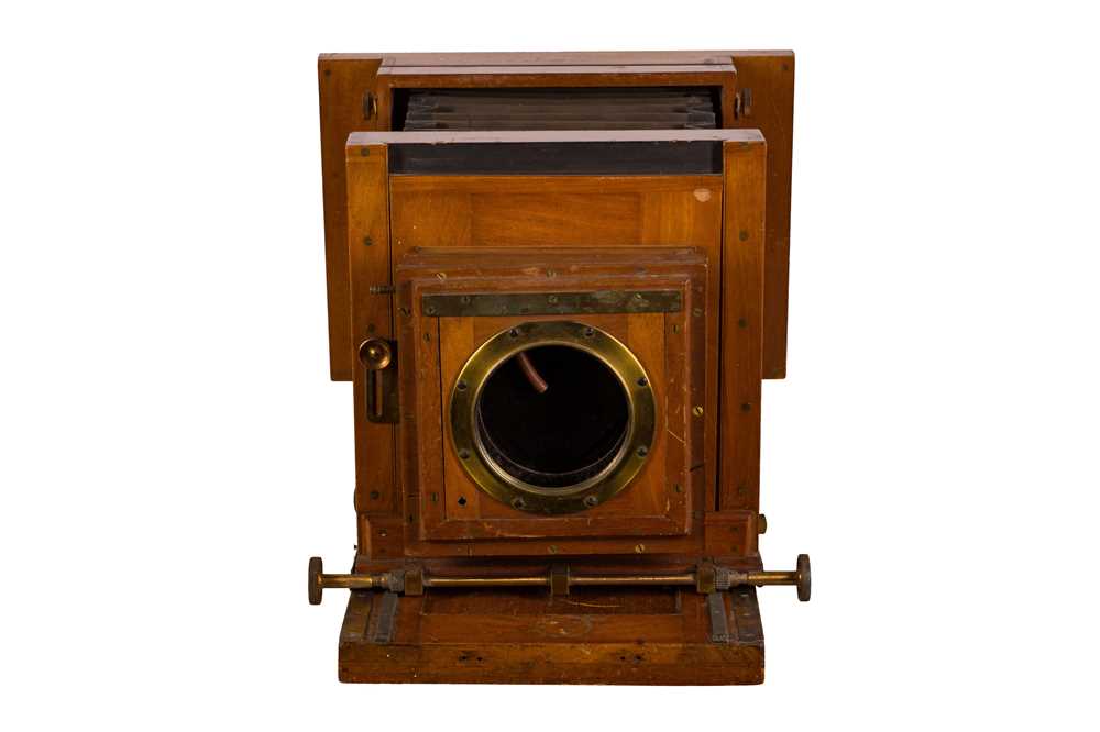 A Whole Plate Mahogany & Brass Studio Camera with Taylor Hobson Cooke Portrait Lens - Image 2 of 9