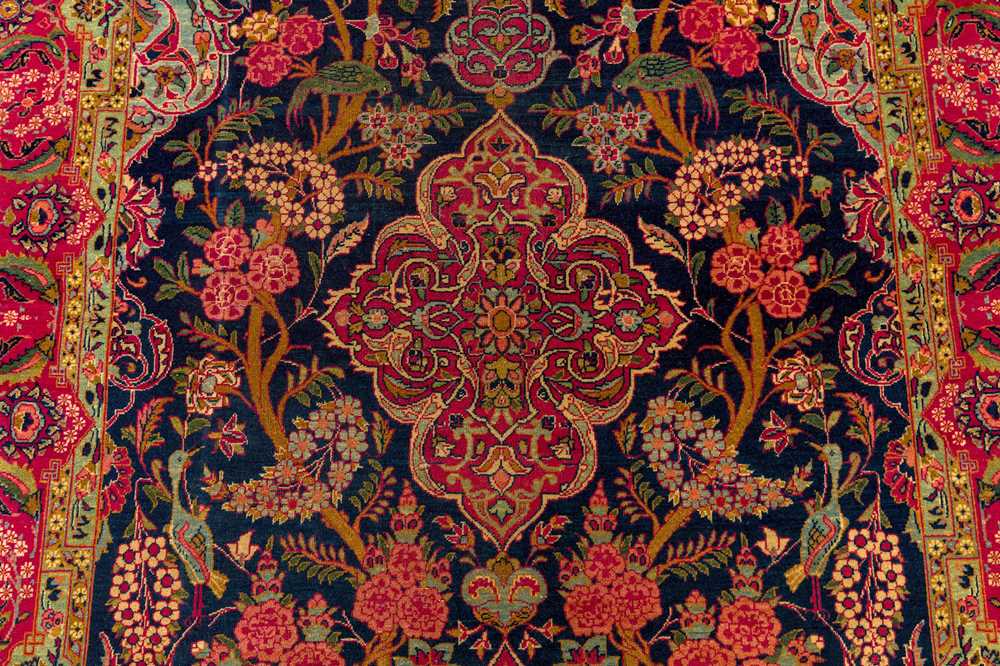 A FINE KASHAN RUG, CENTRAL PERSIA - Image 4 of 8