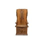 A PINE LAMBING CHAIR, LATE 19TH CENTURY