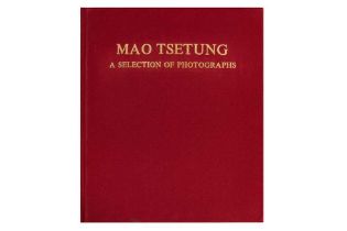 MAO TSETUNG: A SELECTION OF PHOTOGRAPHS [HUO BO], 1976