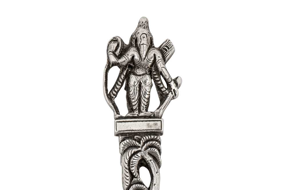 A late 19th century Anglo – Indian silver spoon, Madras circa 1890 by Peter Orr - Image 3 of 5