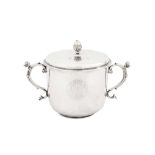 A Charles II sterling silver covered twin handled porringer, London 1684 by Richard Marchant (free.
