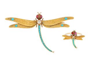 A DIAMOND, RUBY AND TURQUOISE DRAGONFLY BROOCH AND RING SUITE