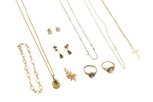 A GROUP OF JEWELLERY