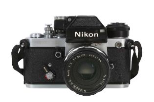 A Nikon F2 with Panoramic Adapter.