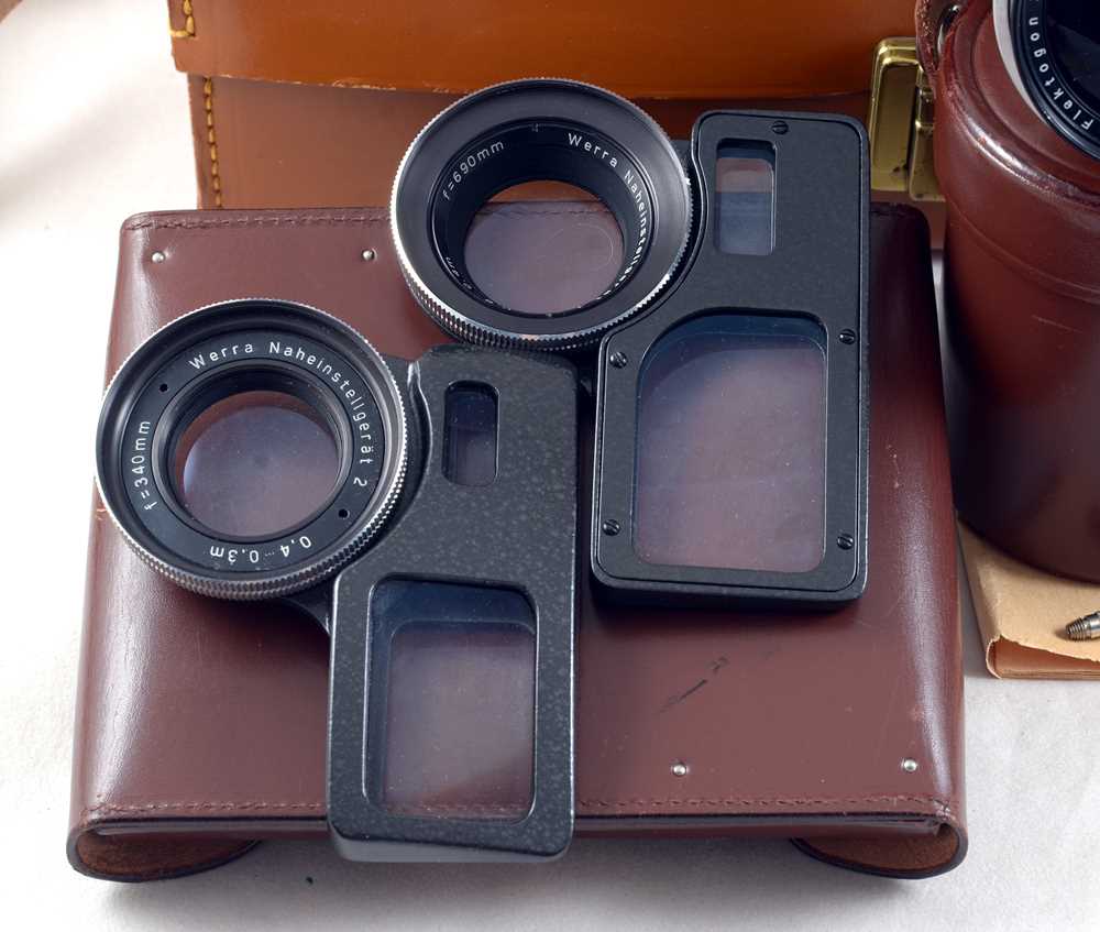 An Extensive 3-Lens Zeiss Ikon Werra 3 Outfit. - Image 2 of 5