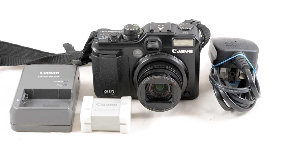 Canon G10 Compact Digital Camera.