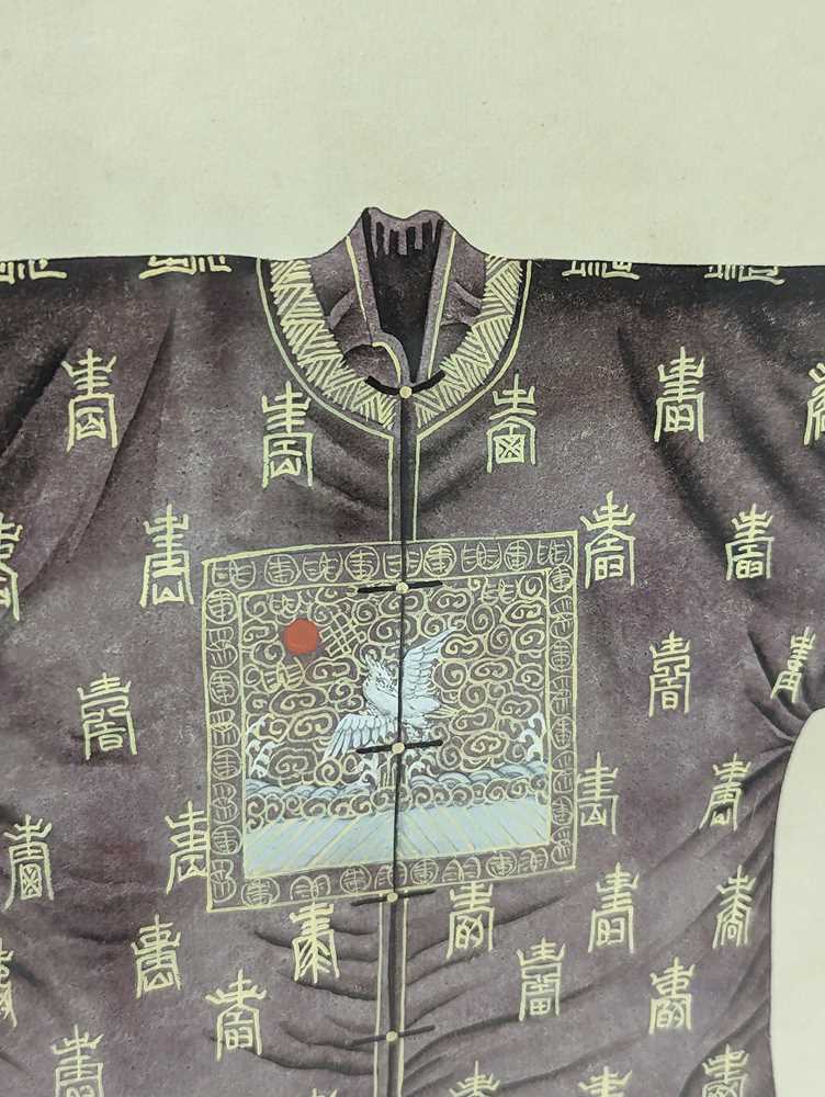 A SET OF EIGHT CHINESE PAINTINGS OF ROBES 晚清 水粉繪吉服袍一組五件 - Image 31 of 31