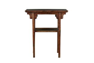 A CHINESE ELMWOOD MING-STYLE SMALL TABLE 十九或二十世紀 明式榆木平頭案