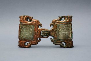 A CHINESE JADE-INLAID BRONZE BELT HOOK 漢 嵌玉饕餮紋銅帶扣