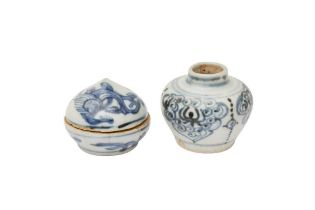 A CHINESE BLUE AND WHITE JARLET AND A BOX AND COVER 明 青花卷草紋罐及龍紋蓋盒