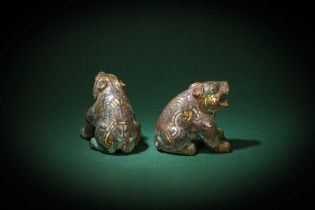 A PAIR OF CHINESE GOLD AND SILVER-INLAID BRONZE 'BEAR' MAT WEIGHTS 戰國 銅錯金銀熊形席鎮一對