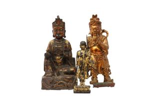 THREE CHINESE GILT FIGURES 清及後期 銅鎏金像三件