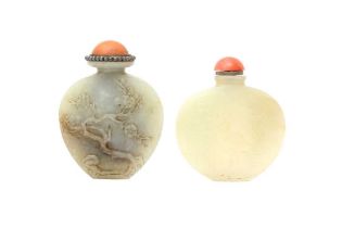 TWO CHINESE CELADON JADE SNUFF BOTTLES 清十九世紀 清玉鼻煙壺兩件