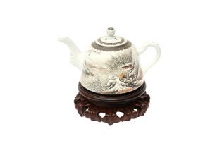 A CHINESE PORCELAIN 'SNOWY LANDSCAPE' TEAPOT AND COVER 民國時期 粉彩雪景圖茶壺 《江西余文襄出品》款