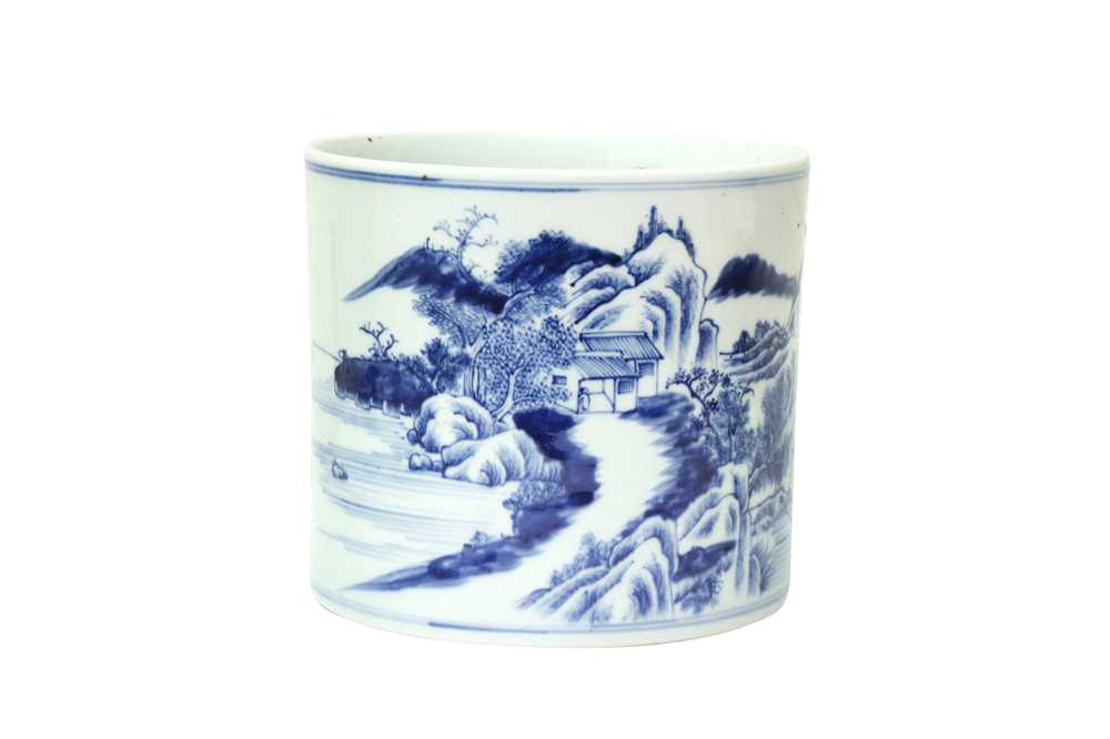 A CHINESE BLUE AND WHITE 'LANDSCAPE' BRUSH POT, BITONG 民國時期 青花山水圖紋筆筒