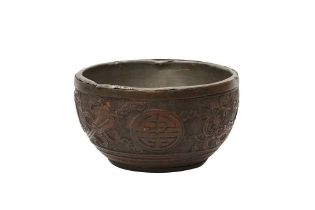 A CHINESE CARVED COCONUT BOWL 王恒馨款 椰殼刻團壽紋盌
